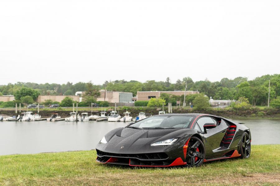  Lamborghini Centenario Coupe 2016 года  (NA) (фото 1 из 30)